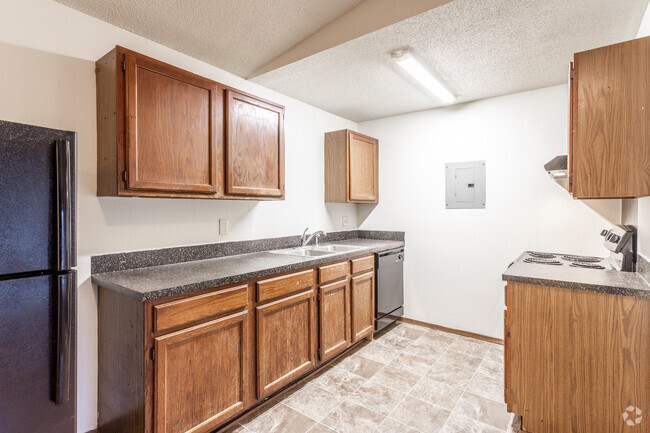 2BR, 1.5BA - 832 SF