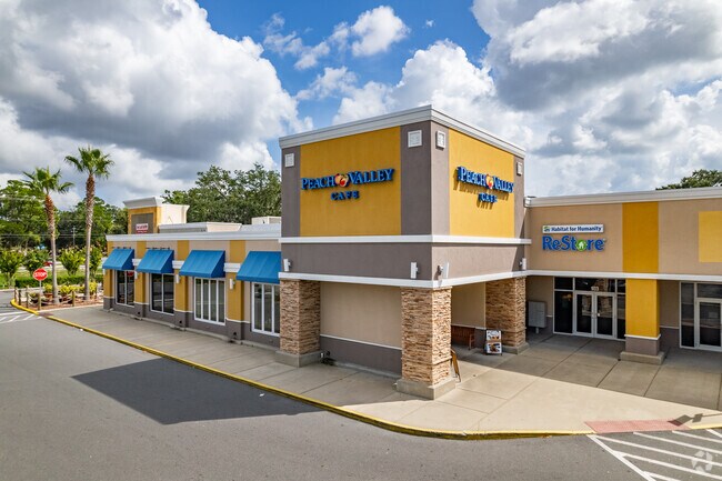 Locals enjoy the diner experience at Peach Valley Cafe near Briarwood.