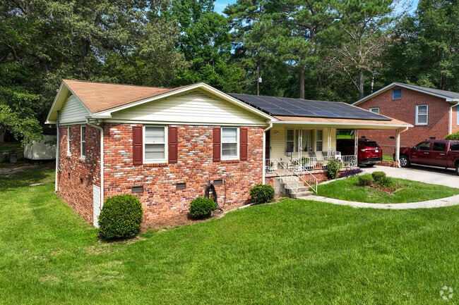 Woodfield has beautiful brick homes in Columbia.