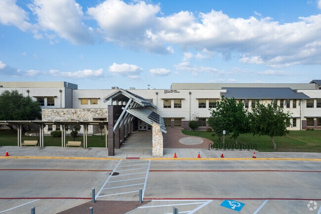 The main entrance to Elsa England Elementary School.