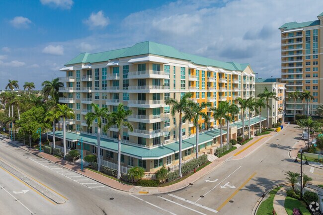 Experience urban luxury in these vibrant Downtown Boynton condos.