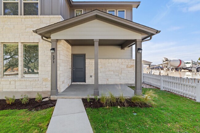 168 Rieber Rd unit 36464158, Kyle, TX 78740 - photo 6