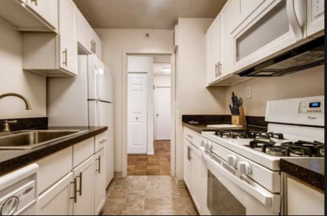 76 St Stephen St unit 812, Boston, MA 02115 - photo 3