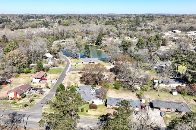 Welcome to the Spring Lake Community in Birmingham, AL.