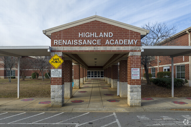 Highland Renaissance Academy main entrance.