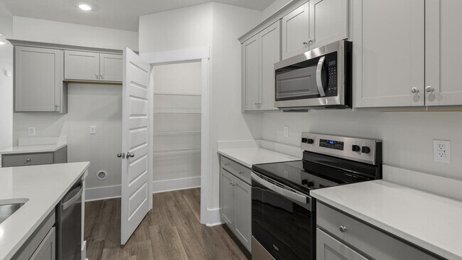 277 Surfside Landing Blvd, Hubert, NC 28539 - photo 6