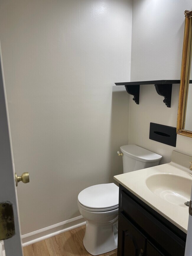Lower Level Half-bath