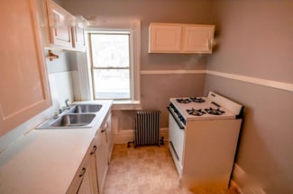 220 N Dexter St Unit 222.5, Ionia, MI 48846