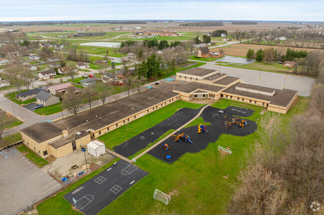 O.J. Neighbours Elementary School has 391 students.