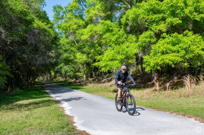 Quiet, tree covered paths go on for miles at the Ridge Manor Trailhead.
