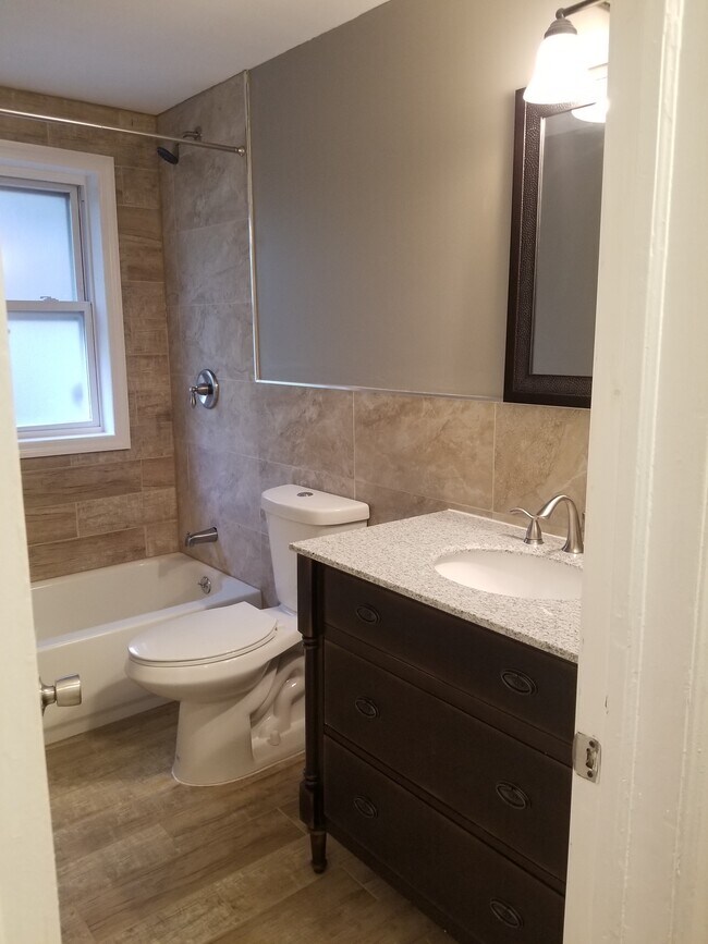 108 Park Ave unit 2, White Plains, NY 10603 - photo 4