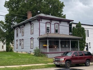 518 W Pleasant St Unit 518, Freeport, IL 61032