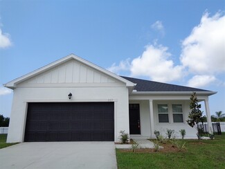327 Pine Terrace Dr, Ruskin, FL 33570