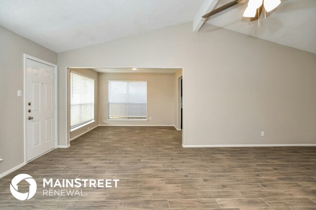 1601 Chapman Dr, Mesquite, TX 75149 - photo 6