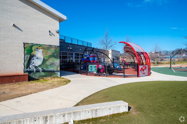 The Trinidad Recreation Center has something to offer everyone in the Trinidad neighborhood.