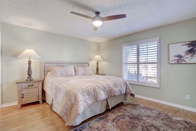 1501 Chesapeake Ave unit FL1-ID1296209P, Naples, FL 34102 - photo 7