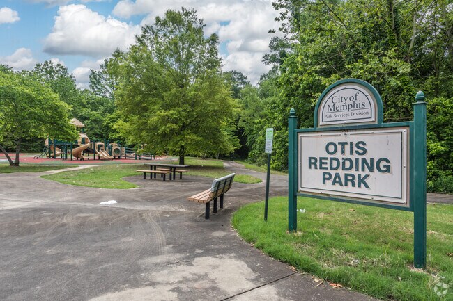 Otis Redding Park is an 18 acre park in Whitehaven.