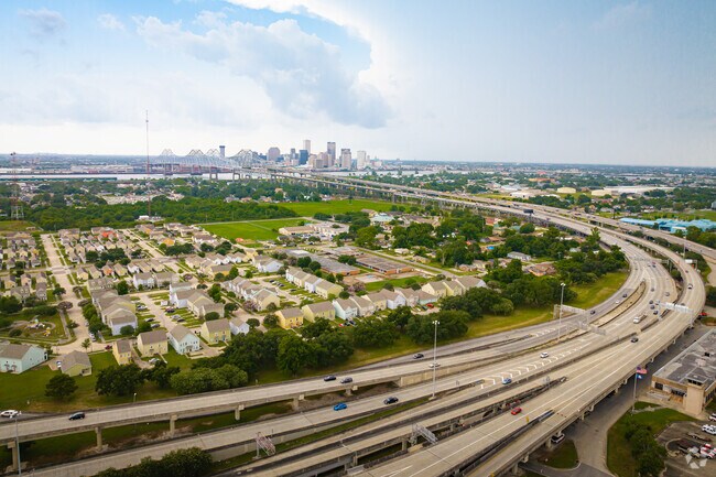 A key Behrman feature is the web of highways that connect its residents to New Orleans.