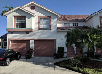 582 Windsor Square Unit 201, Naples, FL 34104