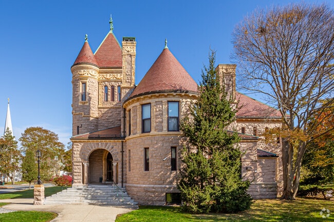 The Millicent Library offers vital services to residents in Fairhaven/Harbor View.