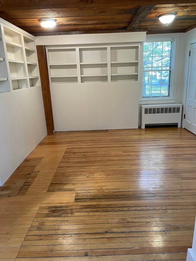 950 Western Ave, West Brattleboro, VT 05301 - photo 7