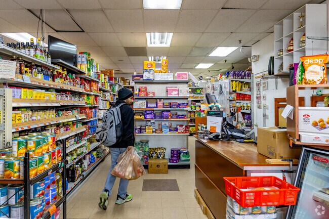 Geddes Lake shoppers looking for authentic Indian spices and foods have nearby Om Market.