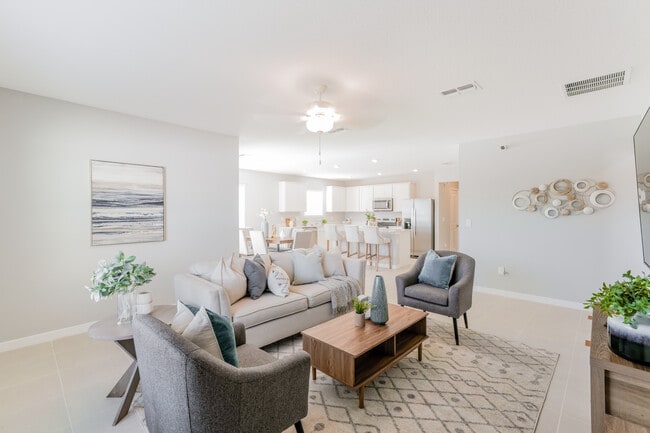 Caldera, Spring Hill, FL 34609 - photo 5