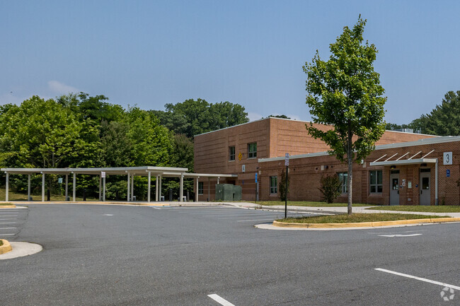 Keene Mill Elementary School serves students K-5th grade.