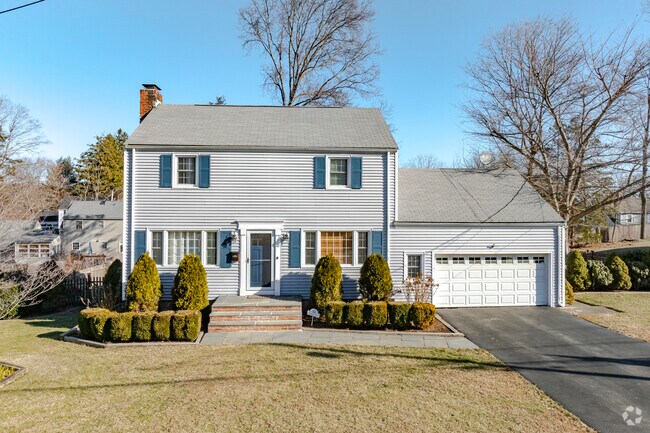 Colonials are common all around Fairfield Woods.