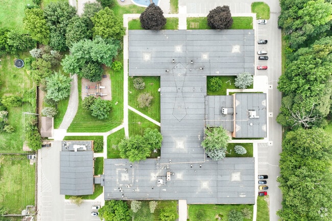 Douglas Road Elementary 90 Degree Lookdown