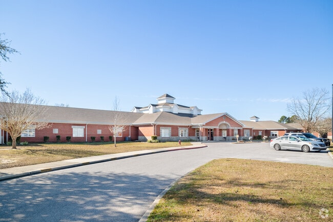 Elberta Elementary School ranks high for student and parent satisfaction.