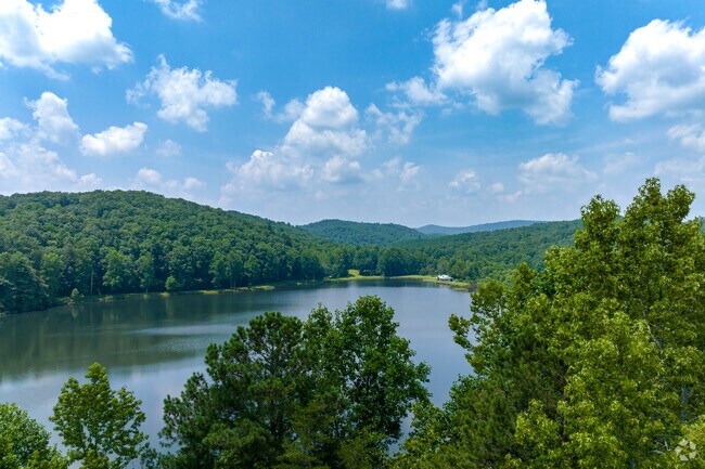 Lakes and beautiful scenery is what Dawson County is all about.
