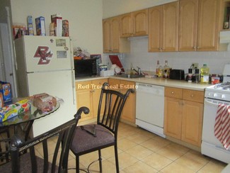 10 Strathmore Rd Unit 2, Brookline, MA 02445