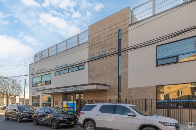 Barkai Yeshivah serves students in grades K-8.