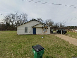 127 Willow Brook Dr, Henderson, TX 75652