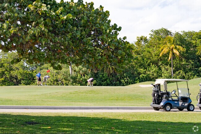 Crandon Golf at Key Biscayne offers an 18-hole course with ocean views.