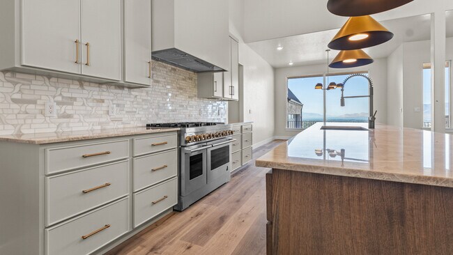 21-130 E Skara Brae Blvd, Lehi, UT 84048 - photo 7