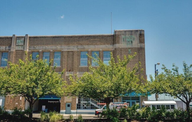 3 N Christopher Columbus Blvd unit 247, Philadelphia, PA 19106 - photo 3