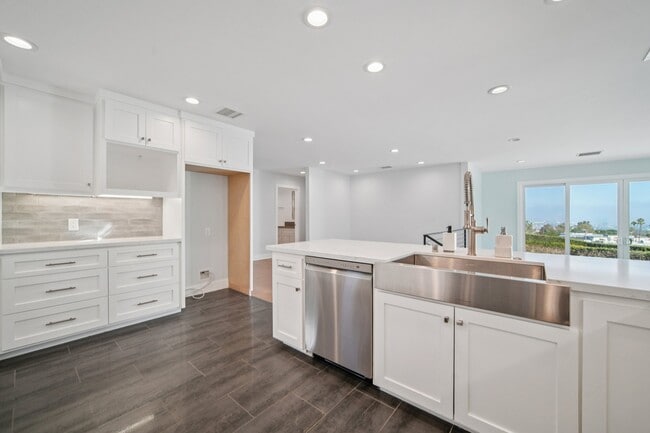 1854 Homeworth Dr, Rancho Palos Verdes, CA 90275 - photo 4