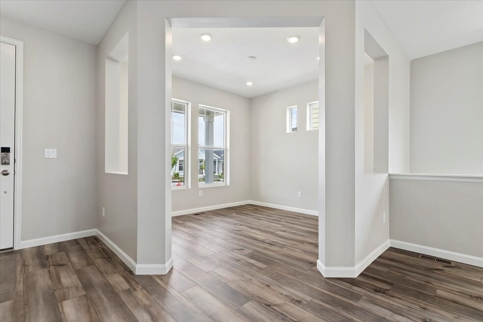 6189 W Stone Mount Way, South Jordan, UT 84009 - photo 1