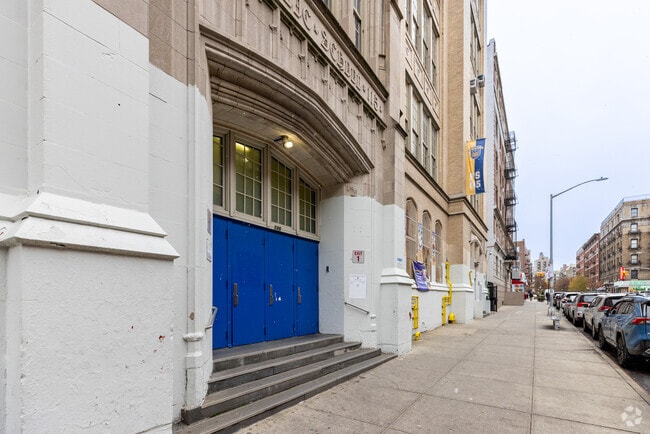 P.S. 115 Alexander Humboldt