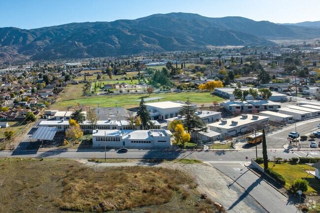 A sprawling view of Hoffer Elementary School in Banning.