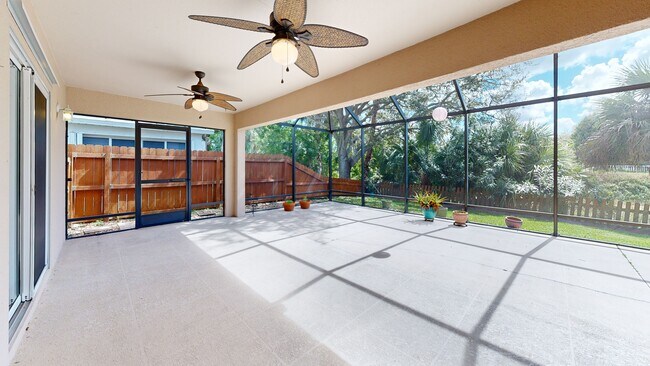 2592 Ventura Cir, Melbourne, FL 32904 - photo 2