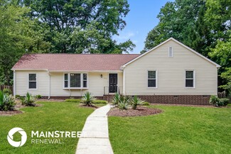 4712 Beechcroft Dr, Greensboro, NC 27407