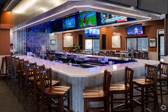 At the clubhouse at The Country Club of Sebring the Albatross Restaurant has drinks and meals.