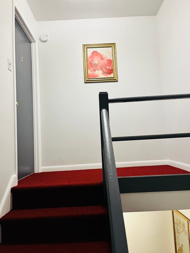 8027 Rodney St unit 8027 Rodney street, Philadelphia, PA 19150 - photo 4