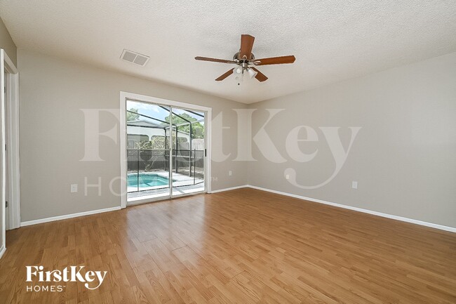 6222 Palmview Ct, Tampa, FL 33625 - photo 7