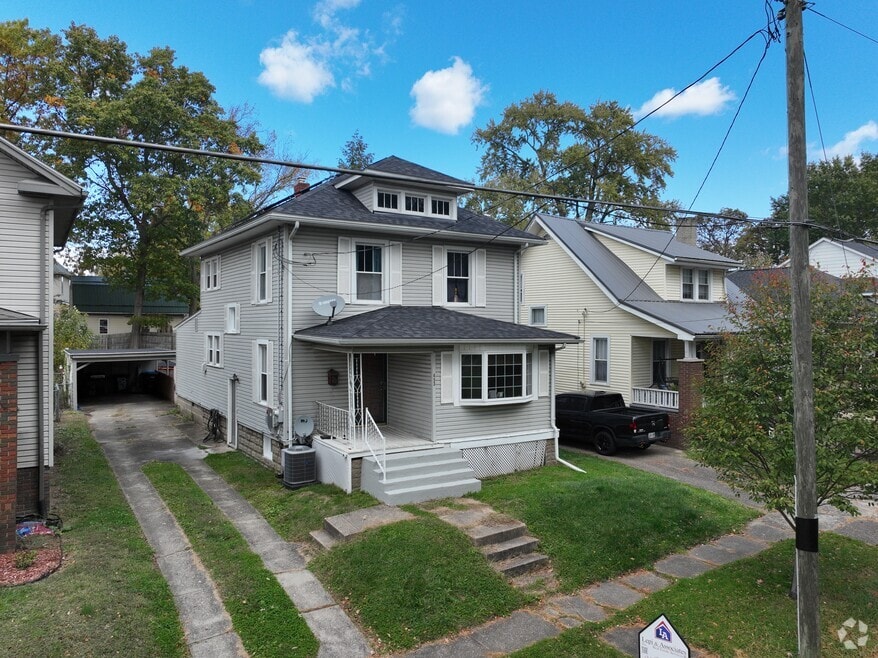 453 Yale Ave, Zanesville, OH 43701 - photo 2