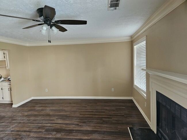 3835 Conley Downs Dr, Decatur, GA 30034 - photo 3