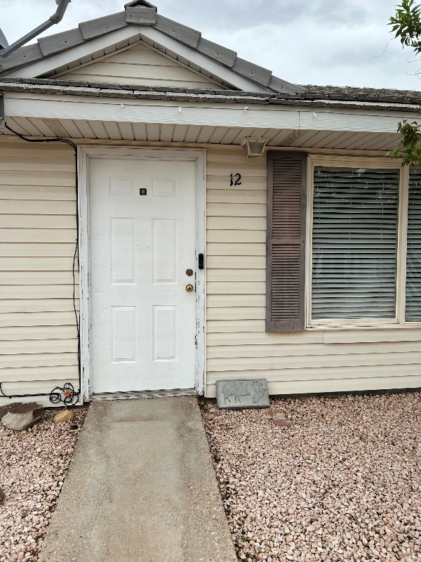 220 N Jones St Unit 12, Moapa Valley, NV 89040